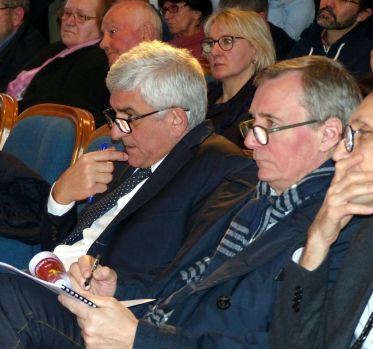 Colloque Parler normand - 19 janvier 2019 - Hervé Morin attentif aux propos des intervenants